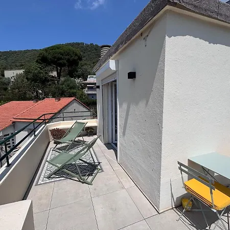 Panoramic Terrace With Sea View Casone On Foot Apartamento